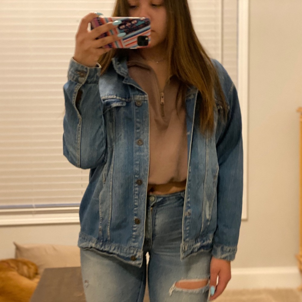 Trucker jean jacket
